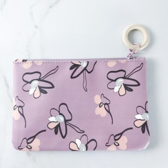 ipsy Handbags - Ipsy - April 2020 - Floral Print Bag